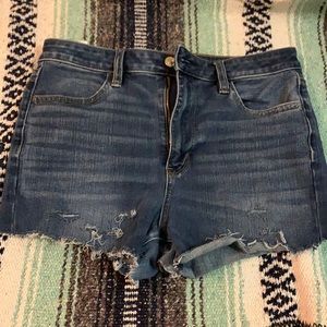HIGH RISE JEAN SHORTS